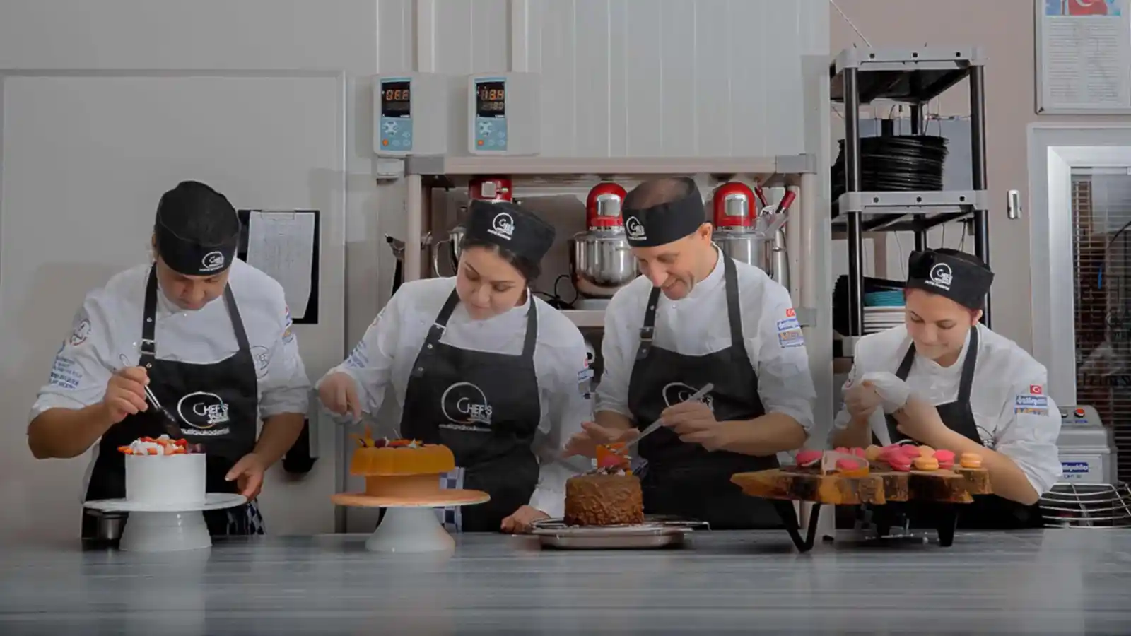 PROFESYONEL PASTACILIK VE EKMEKÇİLİK EĞİTİMİ